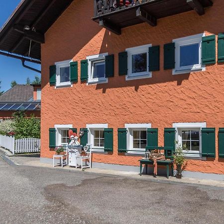 Fewo Im Gaestehaus Maximilian Eggelsberg Luaran gambar