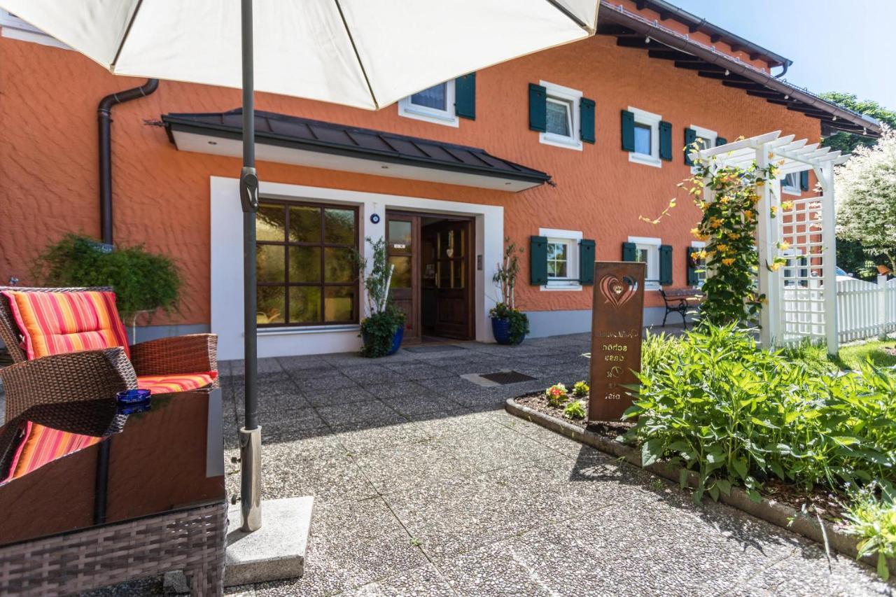 Fewo Im Gaestehaus Maximilian Eggelsberg Luaran gambar